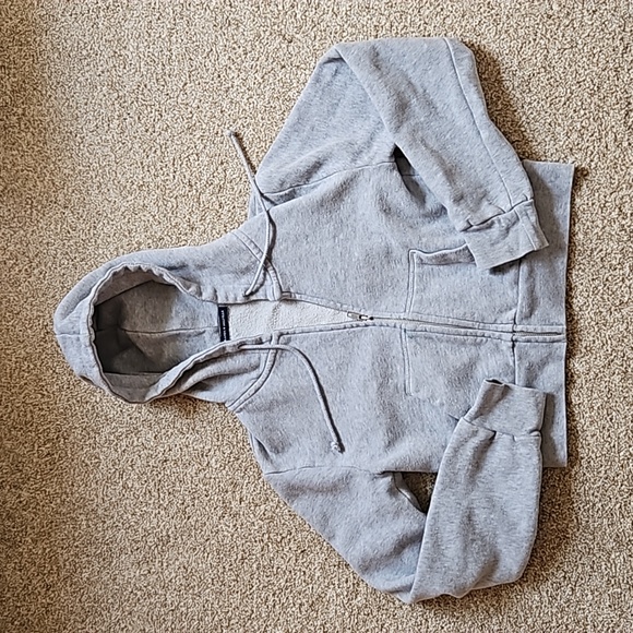 Brandy Melville Hoodie - Picture 6 of 6